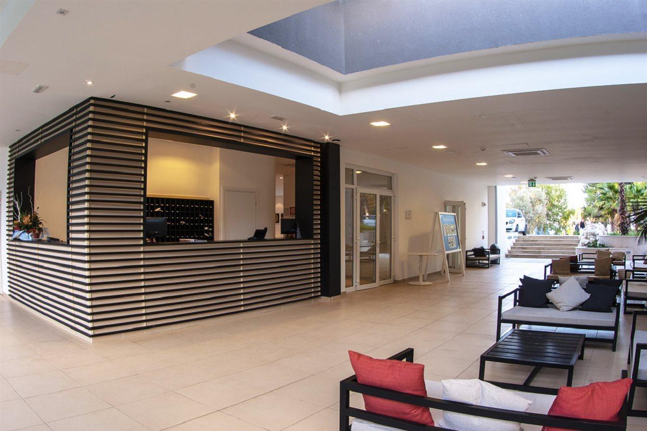 Futura Club Spiagge Bianche Hotel Fontane Bianche Exterior photo